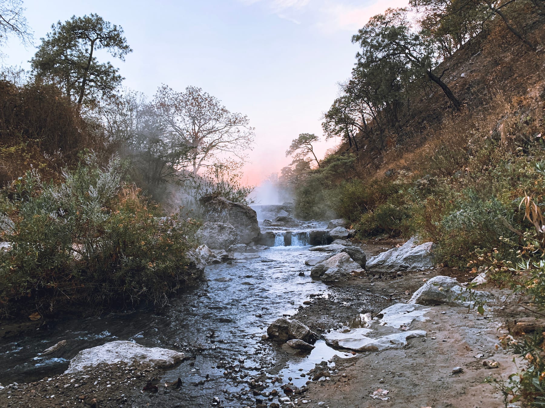Río Caliente · II · plate 18