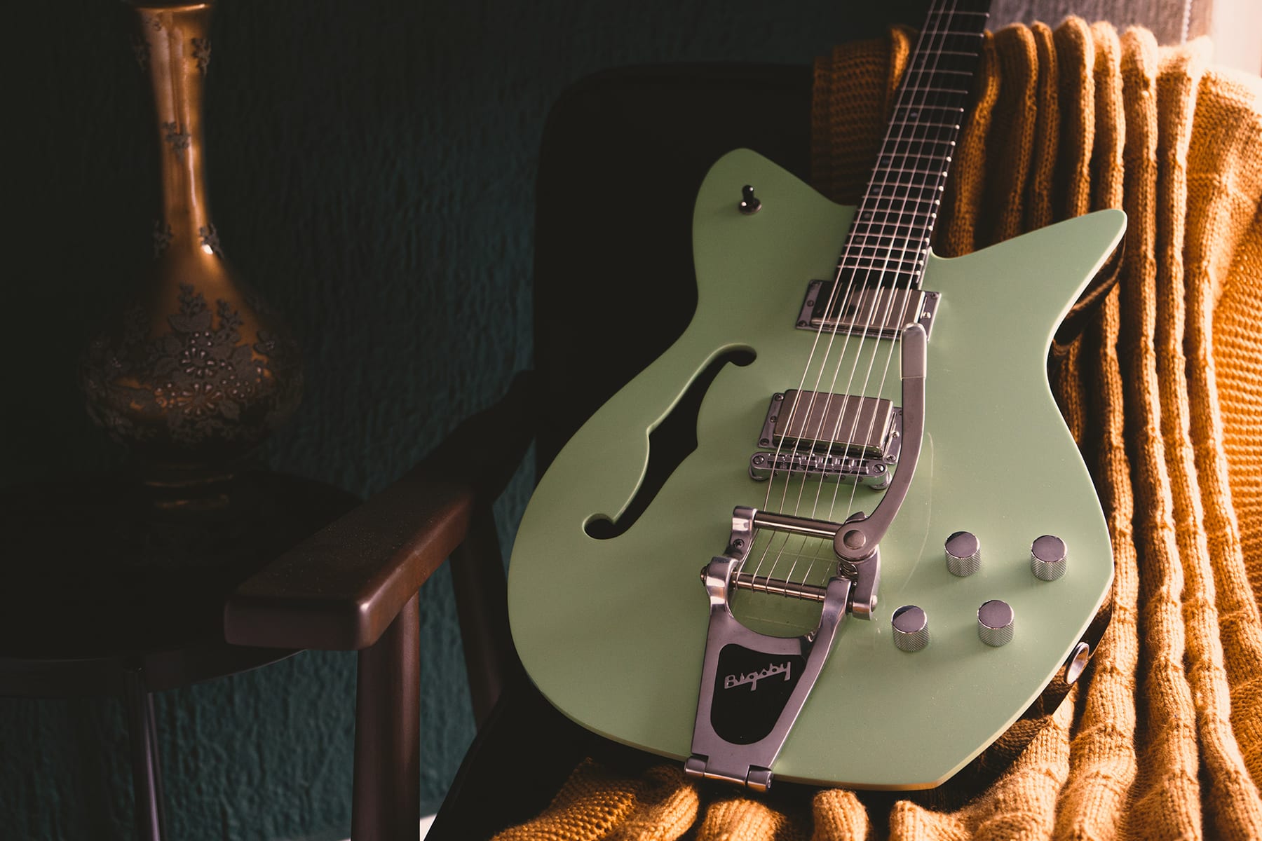 Electric Guitar MK I /MMXX/ Dehesa · plate 19